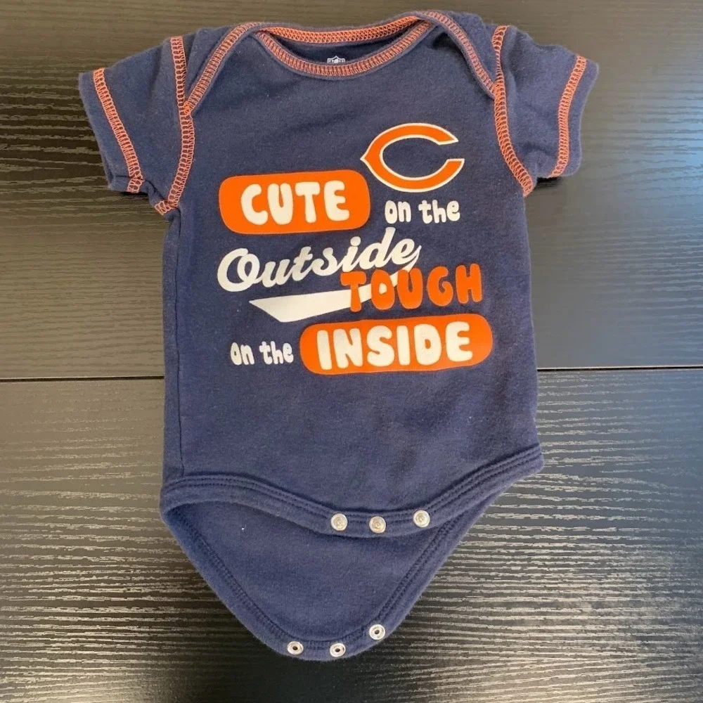 NFL Chicago Bears One-Piece Bodysuit Lot of 2 Infant Baby‎ 0-3M